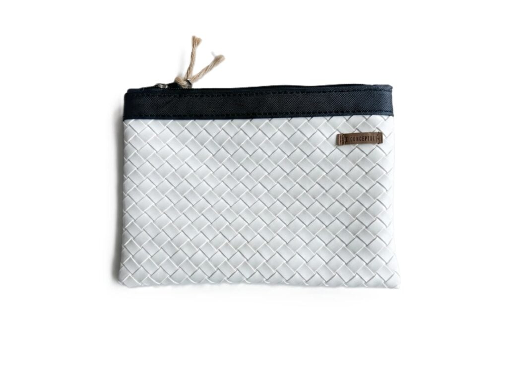 Organizador tv  small trenzado blanco -cinta negro