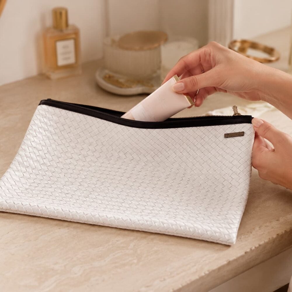 Organizador tv large trenzado blanco -cinta negro