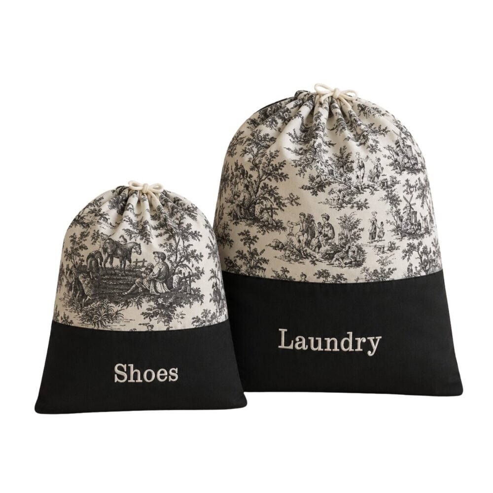 Shoes & laundry / toile negro